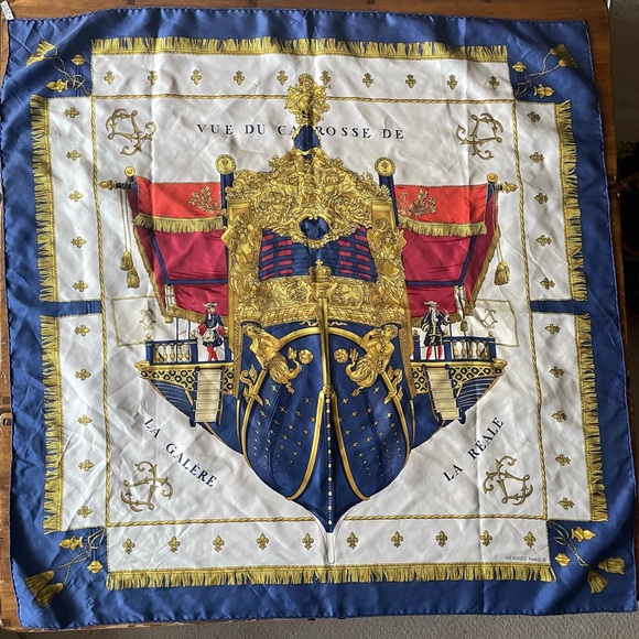 Authentic Hermes Paris Vue Du Carrosse De La Reale Silk Scarf France Square